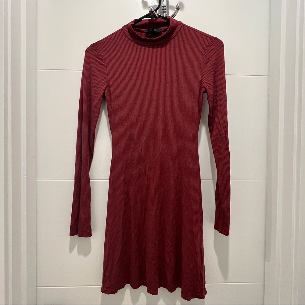 Forever21 Red Long Sleeve Dress